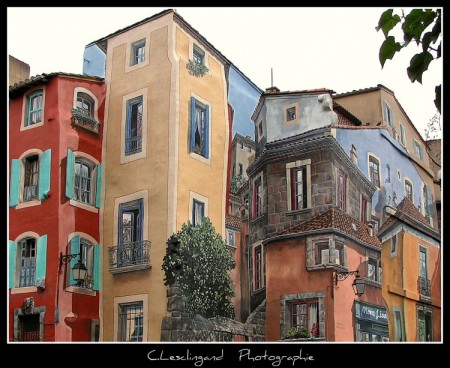 Agde . Surface : 380 m²